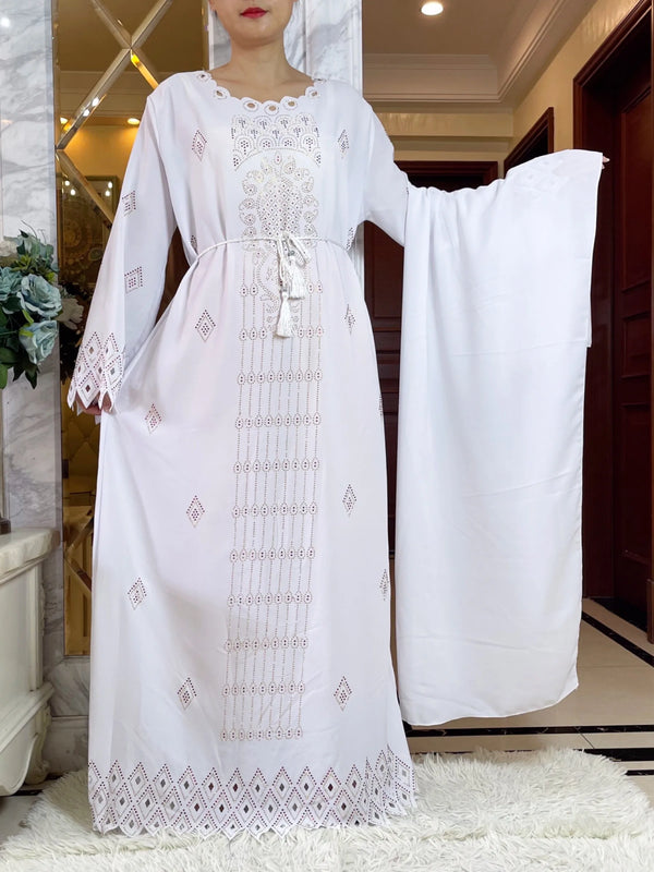 2025 Fashion Diamonds Hollow design Abaya Ramadan Eid Closed Long Abaya Dubai Women Muslim Dress Modest Islamic Clothing