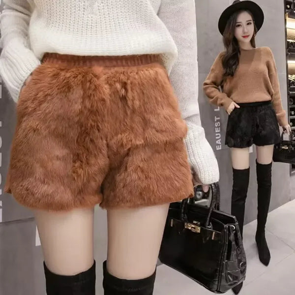 Elastic High Waist Plush Shorts Autumn Winter Artificial Fur Thick Shorts Women Femme Casual Ladies Shorts Black Boots Pant R20