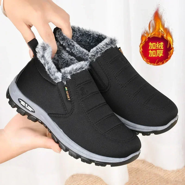 Winter Snow Boots Men Casual Slip on Ankle Boots Warm Fur Comfortable Sneakers Non-slip Botas Men Shoes Zapatos Hombre